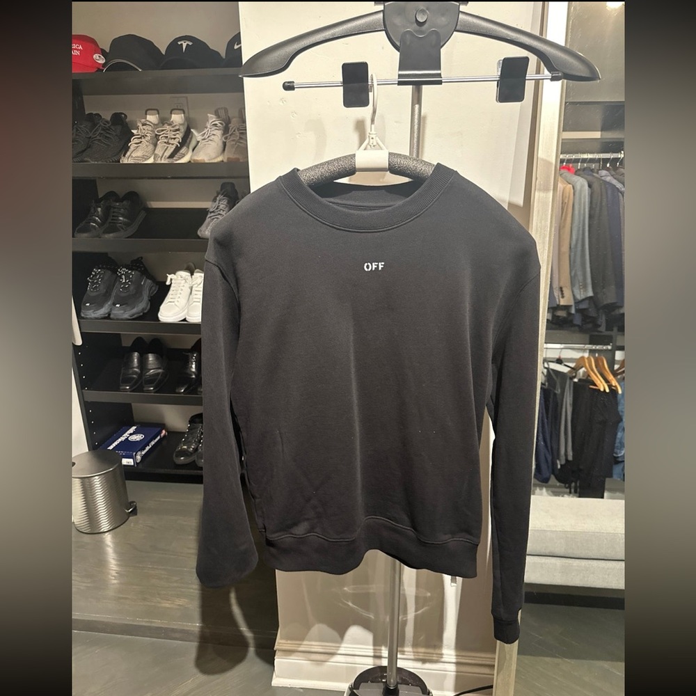 Off white crew neck